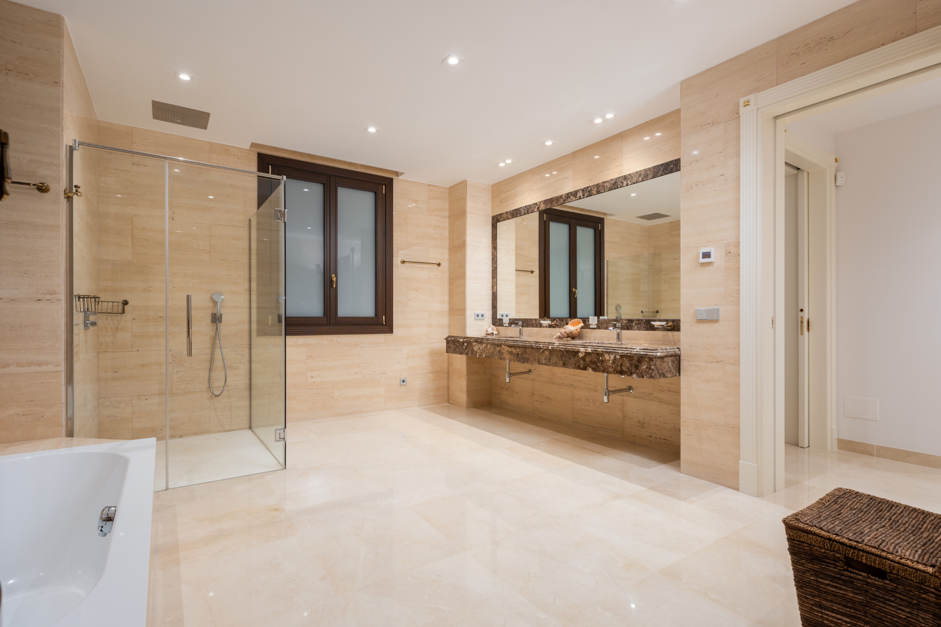 Estepona East – Casasola